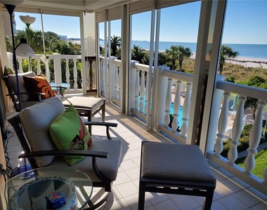 6650 Sunset Way - Photo Thumbnail 4