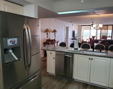 6650 Sunset Way - Photo Thumbnail 15