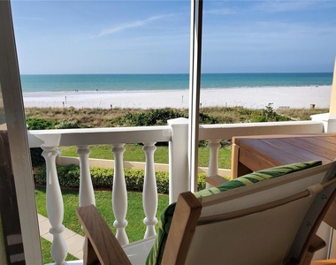 6650 Sunset Way - Photo Thumbnail 25