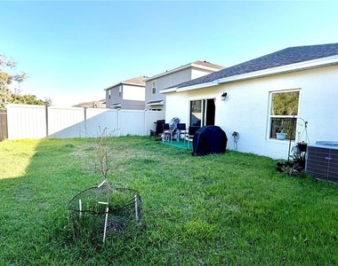 5003 Royal Point Avenue - Photo Thumbnail 10