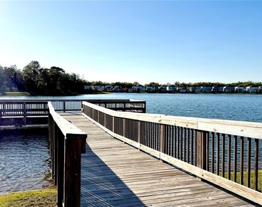 5003 Royal Point Avenue - Photo Thumbnail 15