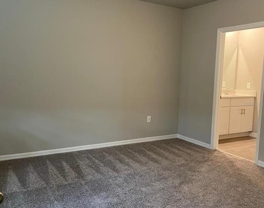 17177 Cagan Crossings Boulevard - Photo Thumbnail 6