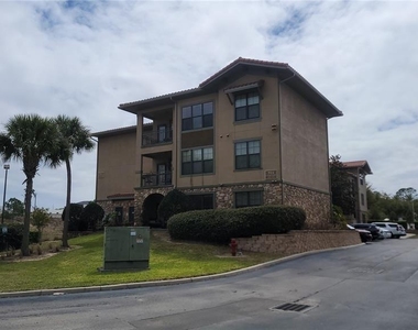 914 Charo Parkway - Photo Thumbnail 1