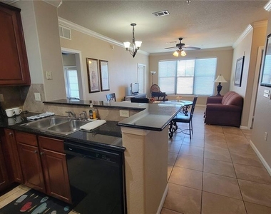 914 Charo Parkway - Photo Thumbnail 6