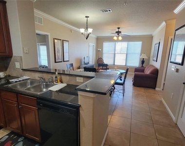 914 Charo Parkway - Photo Thumbnail 5