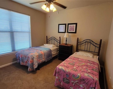 914 Charo Parkway - Photo Thumbnail 26