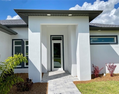 23466 Garrett Avenue - Photo Thumbnail 3