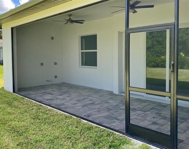 23466 Garrett Avenue - Photo Thumbnail 33