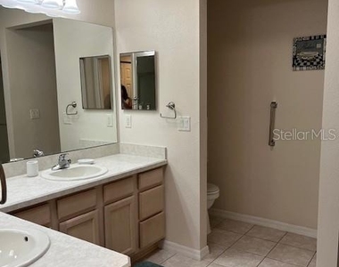 7928 Sw 80th Place Road - Photo Thumbnail 14