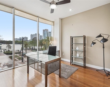 151 E Washington Street - Photo Thumbnail 10