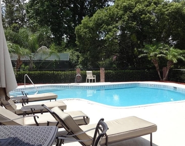 1144 Delaney Avenue - Photo Thumbnail 23