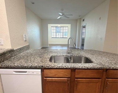 8137 Claire Ann Drive - Photo Thumbnail 4