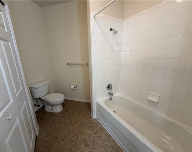 8137 Claire Ann Drive - Photo Thumbnail 11