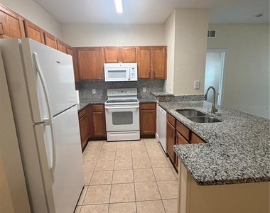 8137 Claire Ann Drive - Photo Thumbnail 3