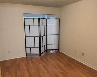 5152 Conroy Road - Photo Thumbnail 11