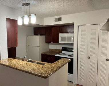 5152 Conroy Road - Photo Thumbnail 4