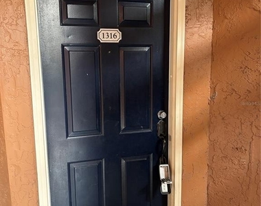 5152 Conroy Road - Photo Thumbnail 2