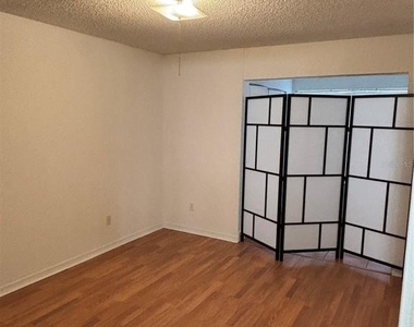 5152 Conroy Road - Photo Thumbnail 12