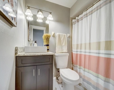 7233 Branchtree Drive - Photo Thumbnail 26
