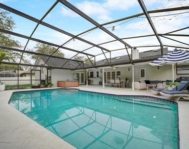 7233 Branchtree Drive - Photo Thumbnail 46