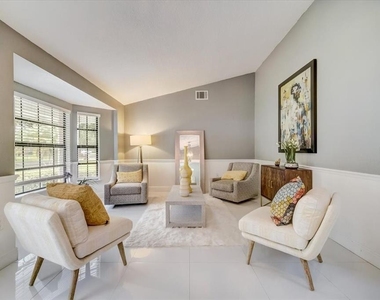 7233 Branchtree Drive - Photo Thumbnail 6