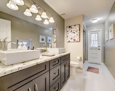 7233 Branchtree Drive - Photo Thumbnail 31