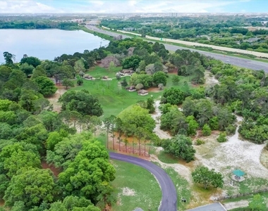 7233 Branchtree Drive - Photo Thumbnail 63
