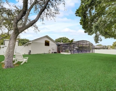 7233 Branchtree Drive - Photo Thumbnail 50