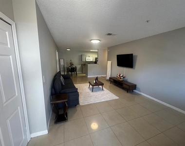 4356 S Kirkman Road - Photo Thumbnail 2
