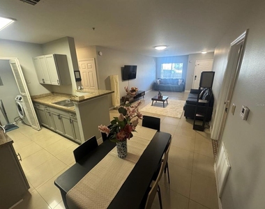 4356 S Kirkman Road - Photo Thumbnail 6