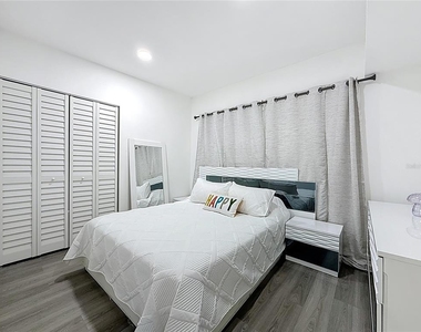 4026 Indianapolis Street Ne - Photo Thumbnail 17