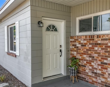 4026 Indianapolis Street Ne - Photo Thumbnail 30