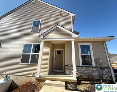 3740 Samantha Lane - Photo Thumbnail 1