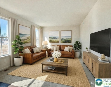 3740 Samantha Lane - Photo Thumbnail 3