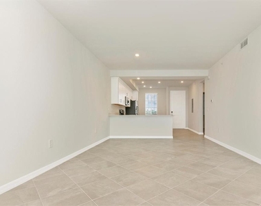 12320 Wellen Golf Street - Photo Thumbnail 21