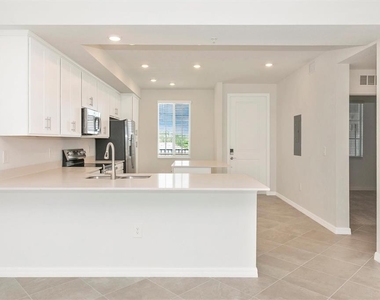 12320 Wellen Golf Street - Photo Thumbnail 16