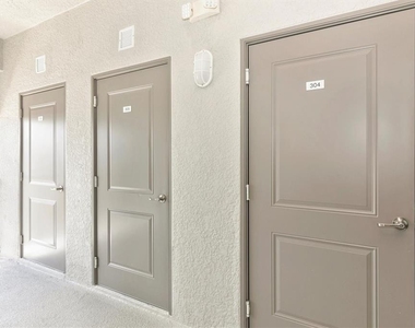 12320 Wellen Golf Street - Photo Thumbnail 46