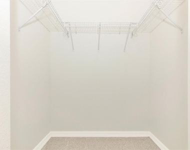 12320 Wellen Golf Street - Photo Thumbnail 33