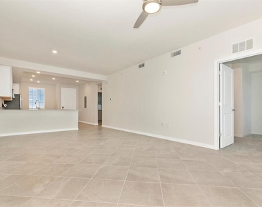 12320 Wellen Golf Street - Photo Thumbnail 20