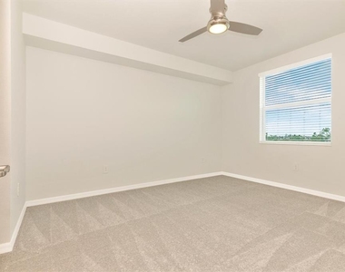 12320 Wellen Golf Street - Photo Thumbnail 28