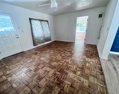 2707 Nw 4th Avenue - Photo Thumbnail 8