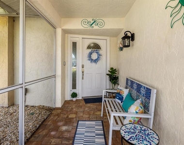 2220 Broad Ranch Drive - Photo Thumbnail 10