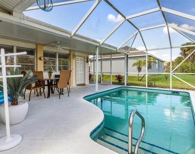 2220 Broad Ranch Drive - Photo Thumbnail 17