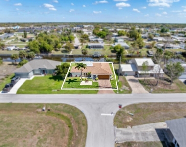 2220 Broad Ranch Drive - Photo Thumbnail 2