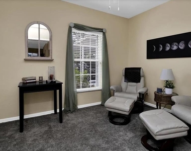 19335 Water Oak Drive - Photo Thumbnail 7