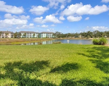 19335 Water Oak Drive - Photo Thumbnail 12