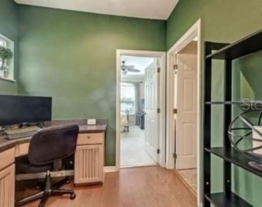 8128 Villa Grande Court - Photo Thumbnail 13