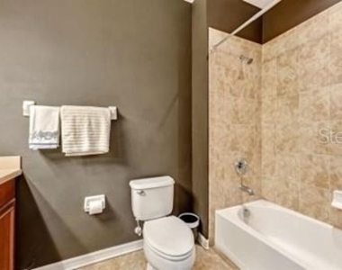 8128 Villa Grande Court - Photo Thumbnail 19