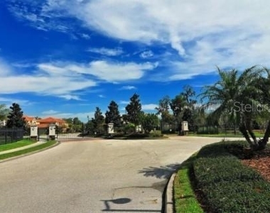 8128 Villa Grande Court - Photo Thumbnail 33