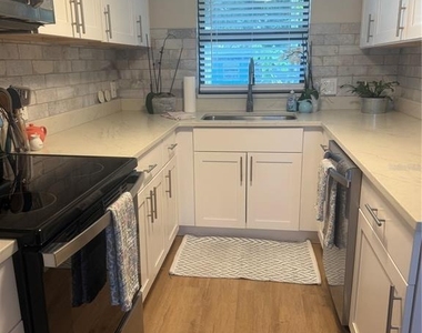 2849 Marlette Street - Photo Thumbnail 5